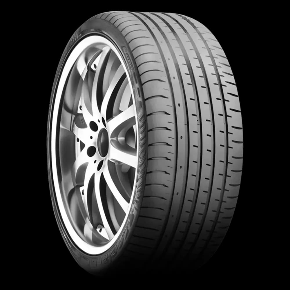 275/40R19 Accelera XL Iota ST68