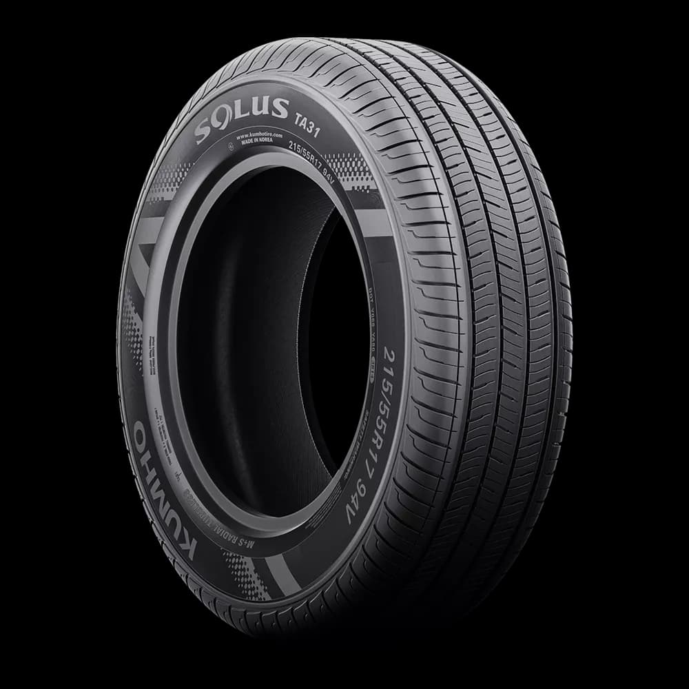 215/60R17 Kumho Solus TA31