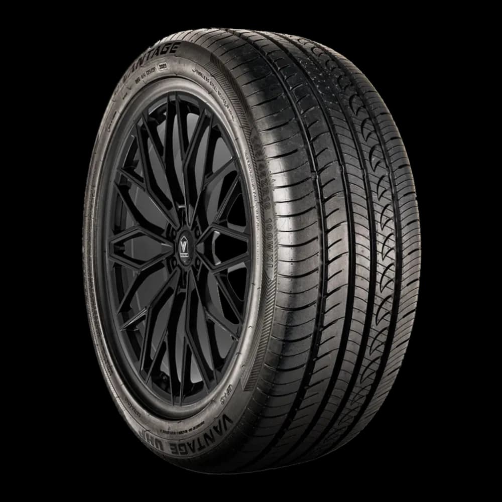 235/55R17 XL Vantage UHP