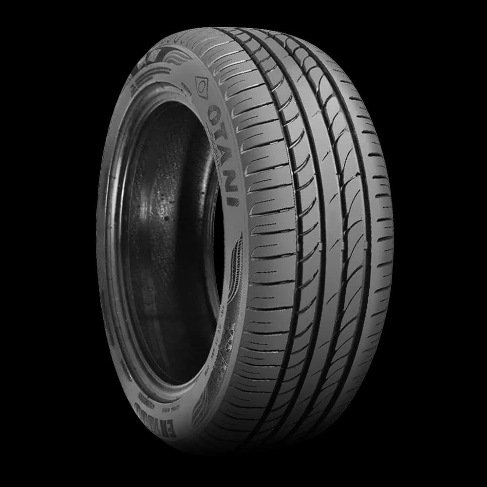 215/65R17 Otani EK1000